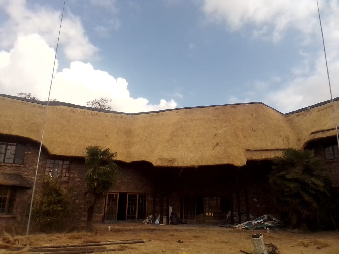 Completed thatch roof project by Project Master Thatching